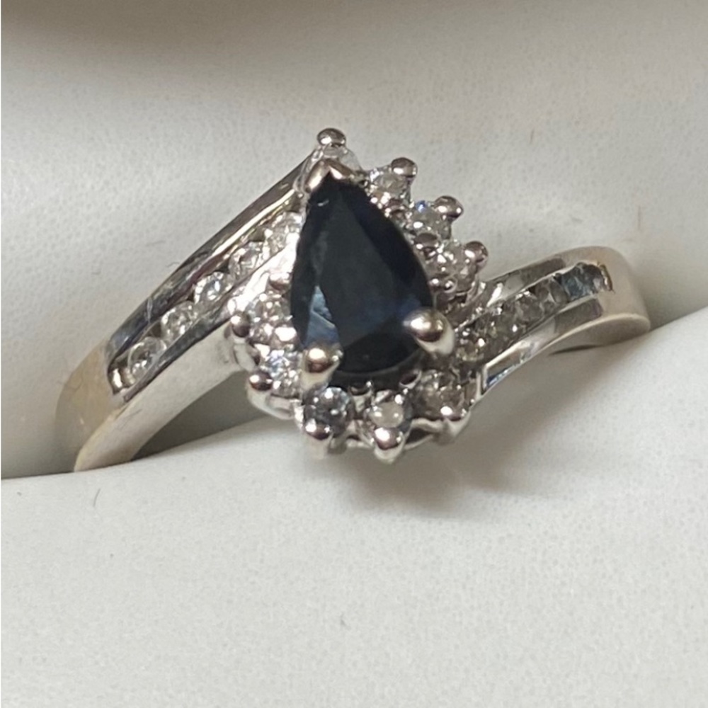 Helzberg Diamonds Silver and Blue Teardrop Ring